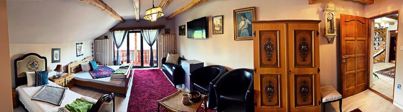 Ferienwohnung La Curtea Veche Lapus Exterior foto